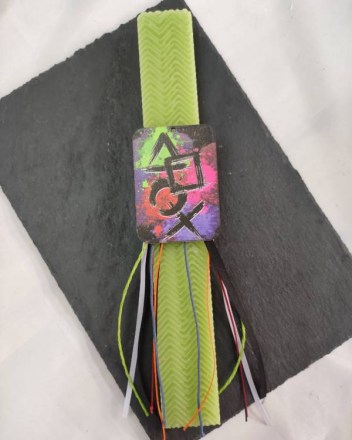 24  λαμπαδα play (1)